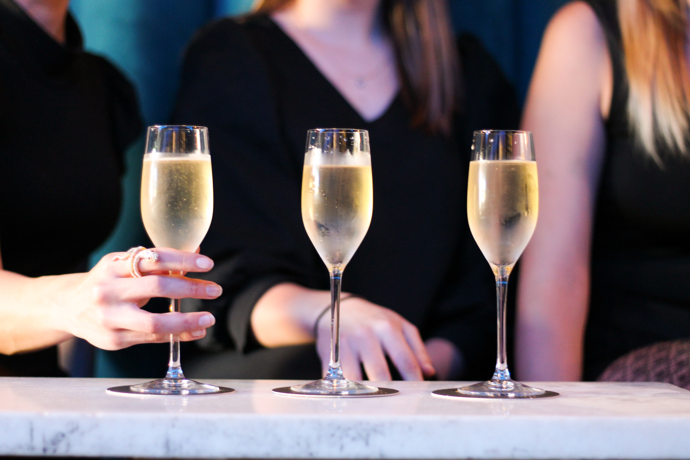 Beach Drive’s Flute & Dram to Award $250 Champagne, Whiskey & Caviar Experience